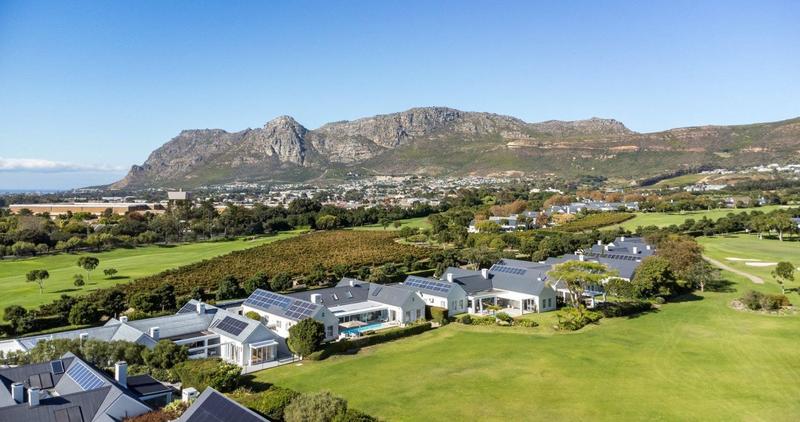 4 Bedroom Property for Sale in Steenberg Estate Western Cape